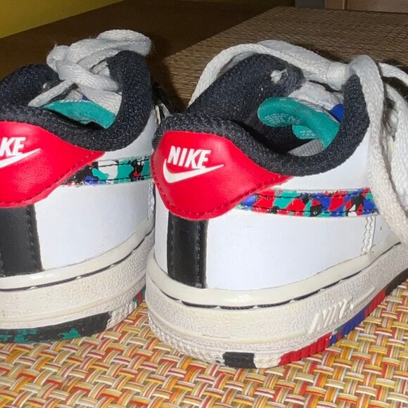 Nike Air Force 1 Size 8C Toddler White Low Top Sneakers Youth 8C - Picture 11 of 16